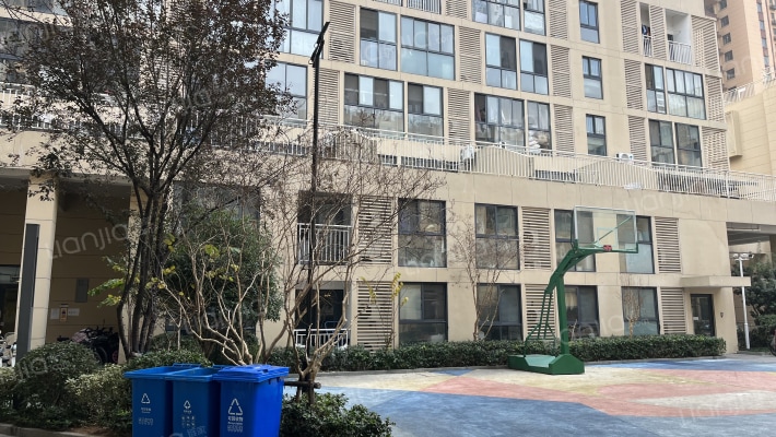 万科四季风景花园外景图