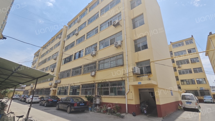 检察院家属楼外景图