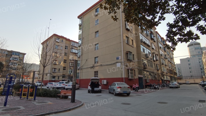 滨河小区颐安苑西区外景图