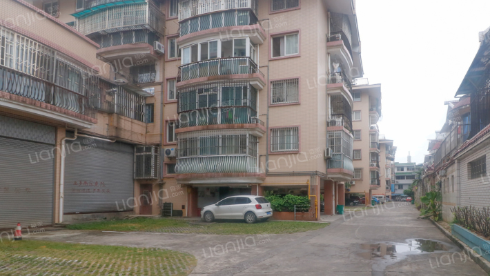 漓滨花园外景图