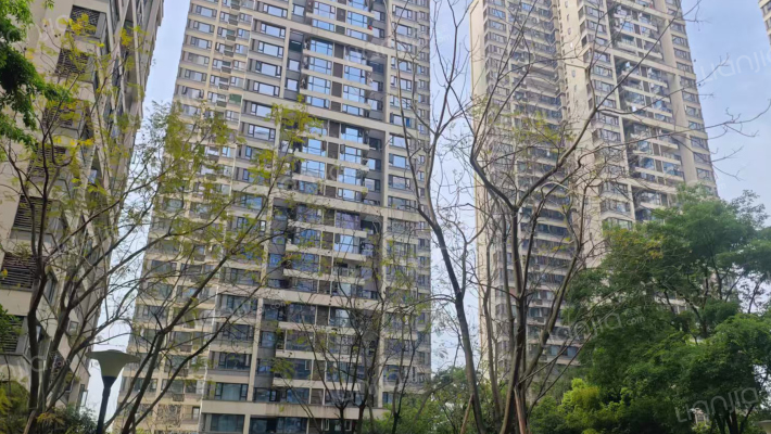 保利爱尚里外景图