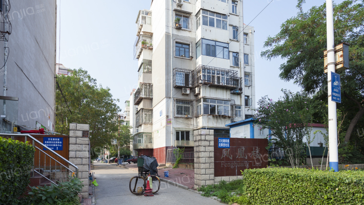 凤凰楼东区外景图