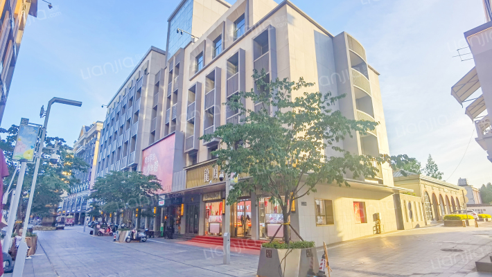 港澳大厦外景图