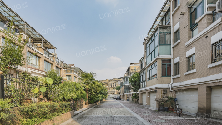 日月潭花园外景图