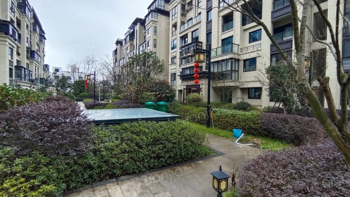 中梁壹号院雅滨苑南区外景图