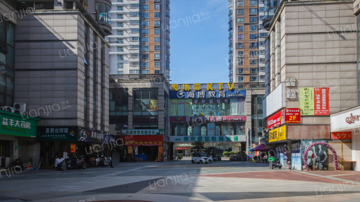 金宁广场外景图