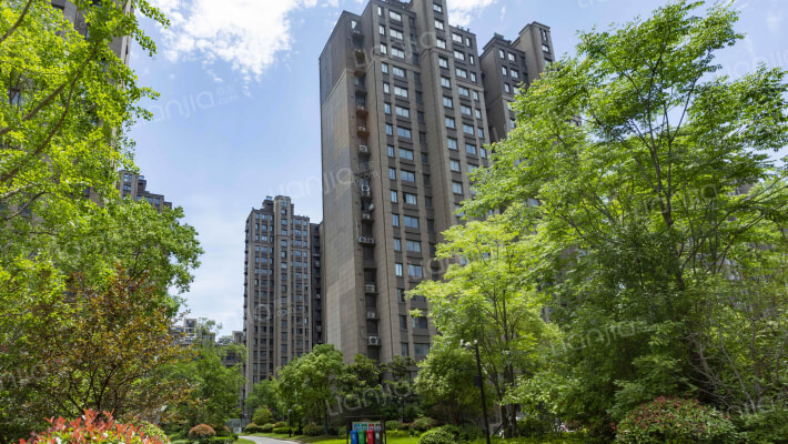 兴石花园三期外景图