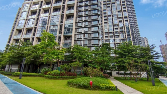 时代保利中环广场中区外景图