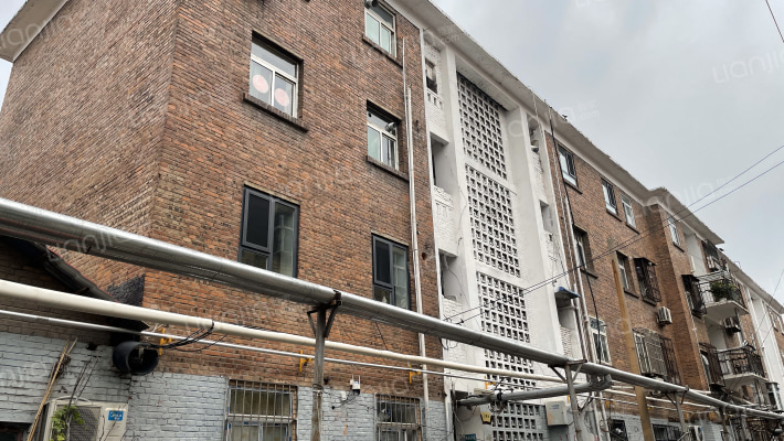 幸福街39号院外景图