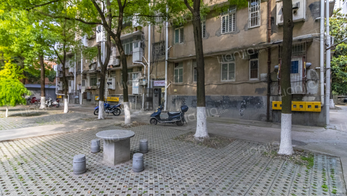 解放路人防家属院外景图