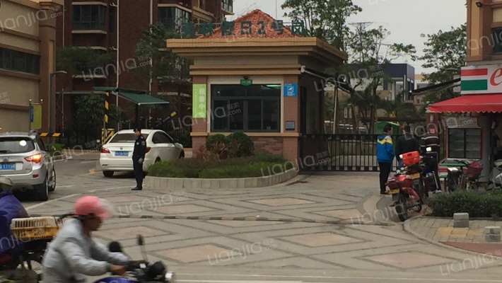 美林假日外景图