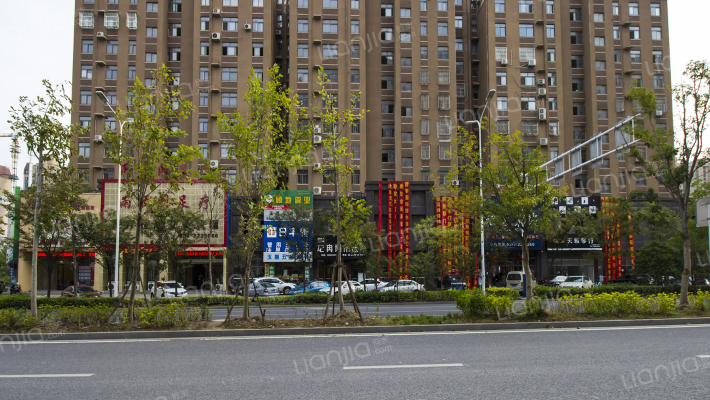 培正花园外景图