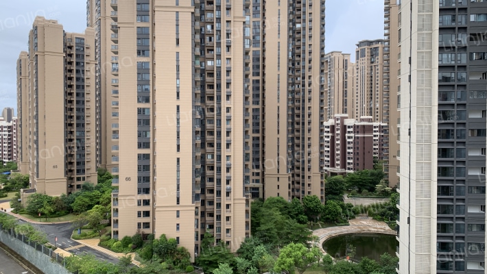 泰丰牧马湖外景图