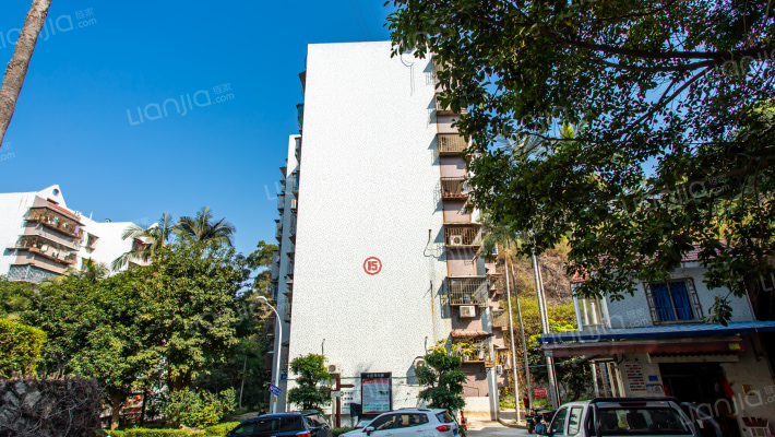 仙洞山庄外景图