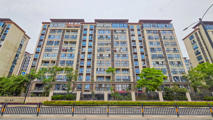 新大蓝庭外景图