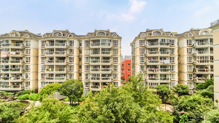 红日花园二期外景图