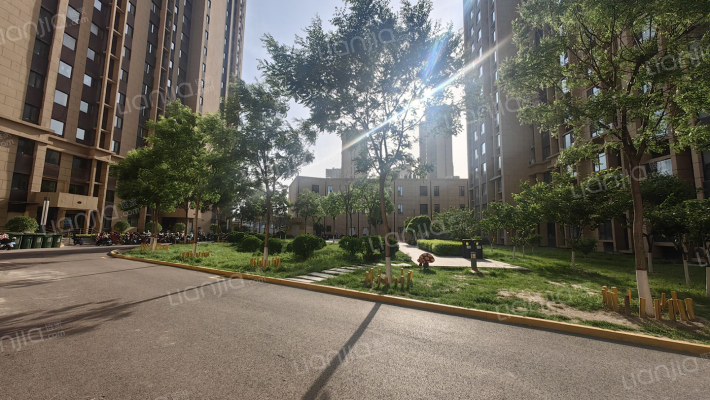 吴家堡二号院外景图