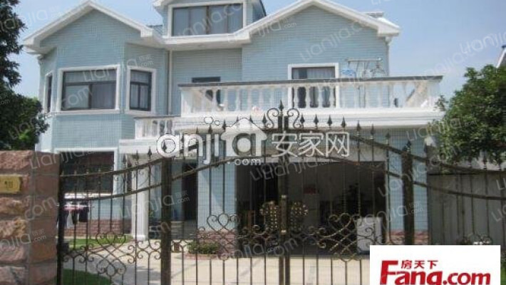 皇府别墅外景图