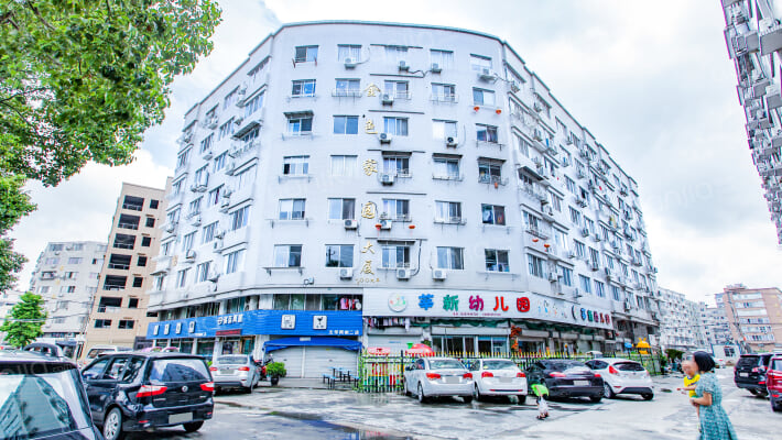 金色家园大厦外景图