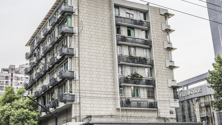 平海路小区外景图