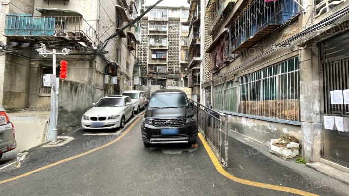 青年路二十五号外景图