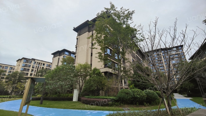 水印三生香玺外景图