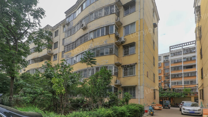 驿安小区外景图