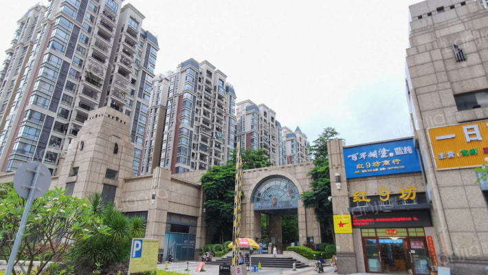 凯旋名门花园外景图