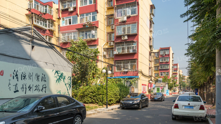 玉桥南里外景图