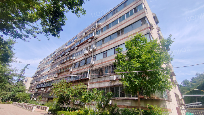 鲁贤家苑外景图