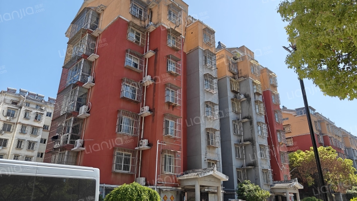 東城茗門外景图