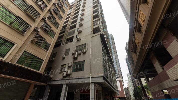 华宇大厦外景图