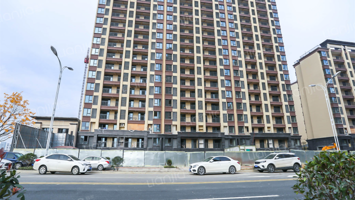 印江南花园外景图