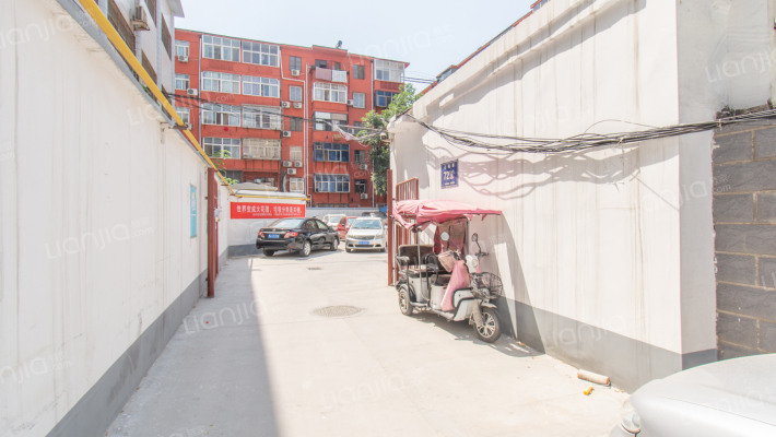 花园路72号院外景图