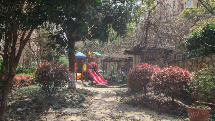 同润菲诗艾伦外景图