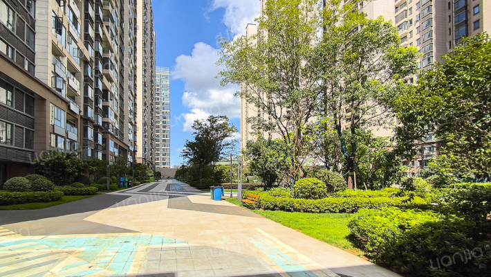 红星中奥九龙都会外景图