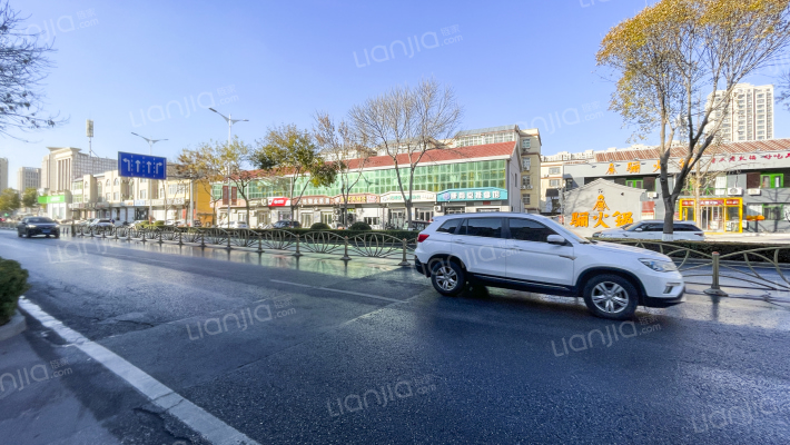 天地物业外景图