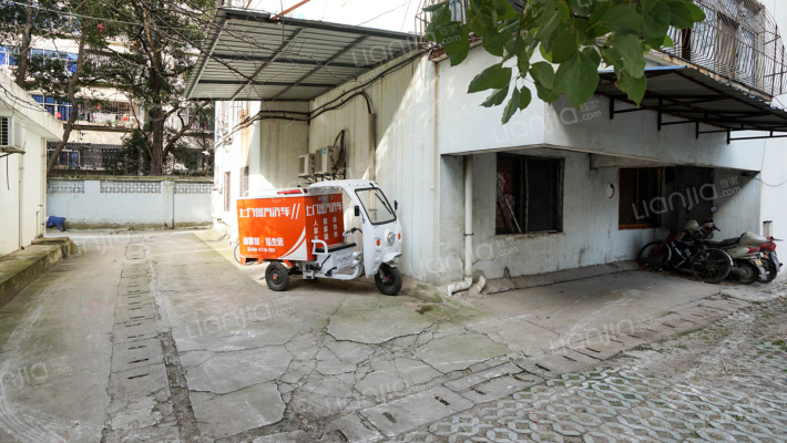 工行花园外景图