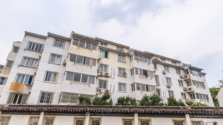 学士花园外景图