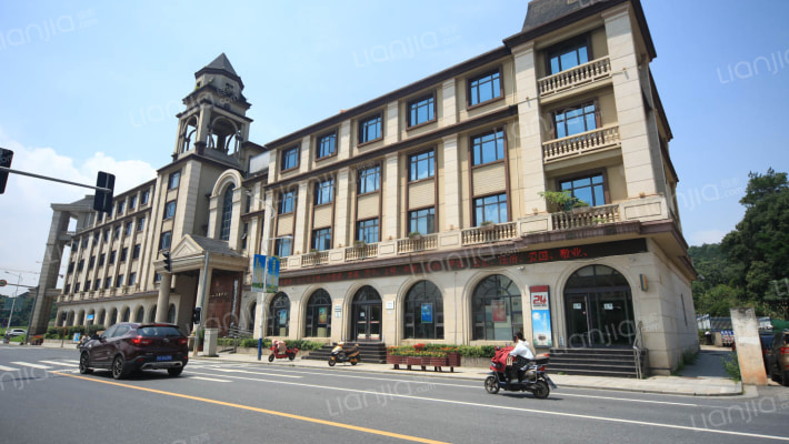 磨盘山北路外景图