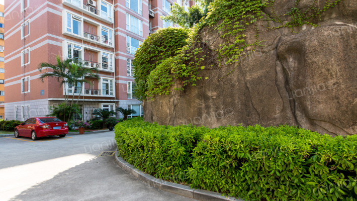 特房海景公寓外景图