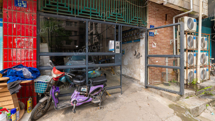 湖北饭店宿舍外景图