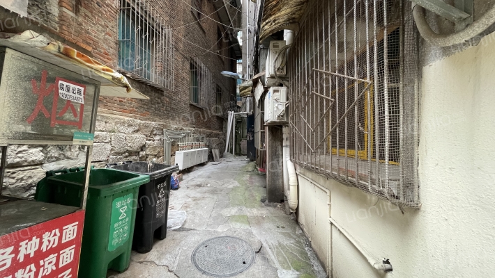 余家巷外景图