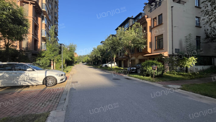 孔雀城七期悦荷园外景图