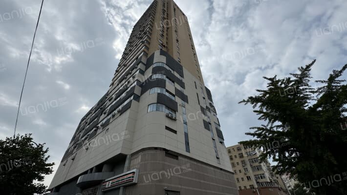 中新大厦外景图