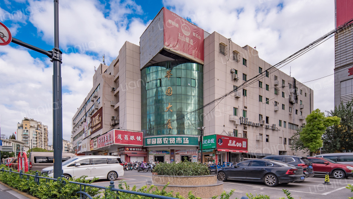 莘园大厦外景图