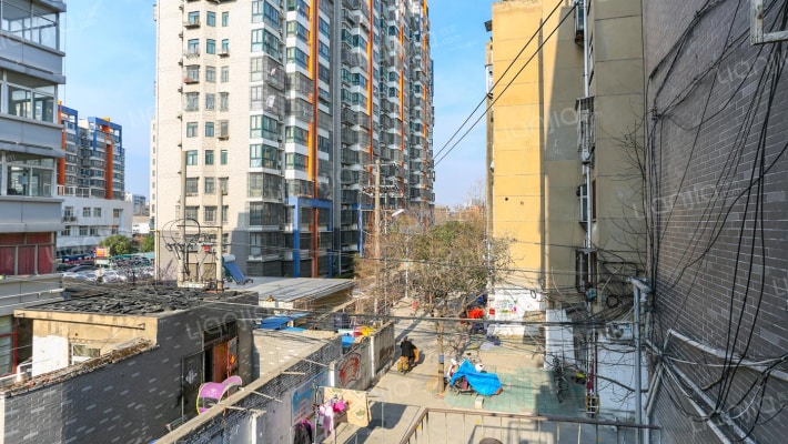 镇河小区外景图