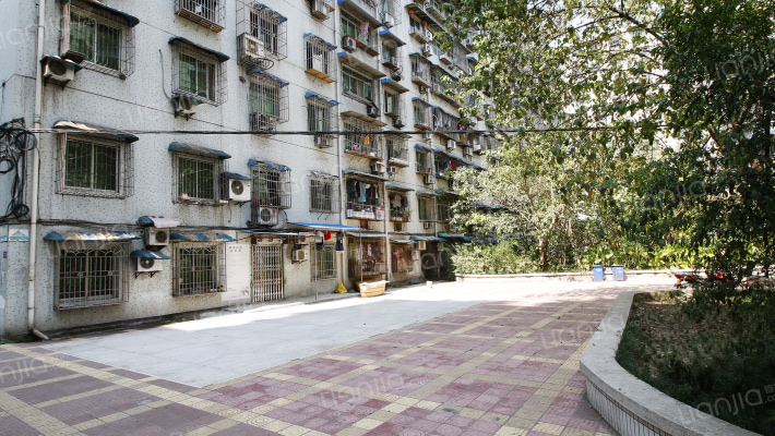 西郊二村外景图