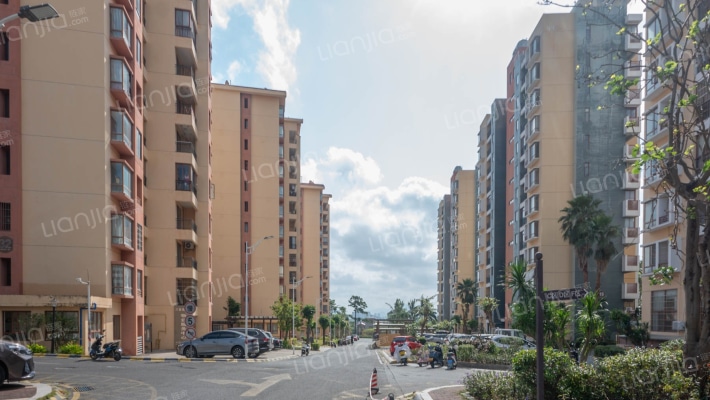 三亚海航城一期外景图