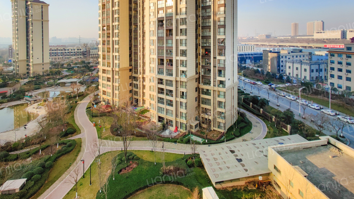 富力白鹭湾南区外景图